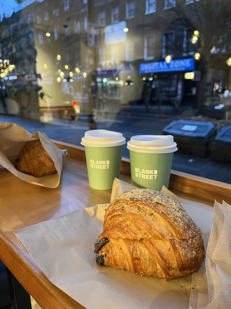 Photo Blank Street Coffee - 7