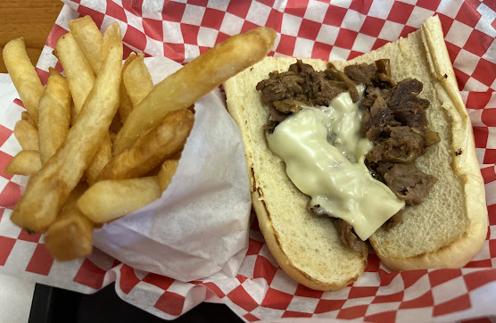 Photo Mojo's Grill - 6