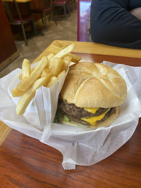 Photo Mojo's Grill - 7