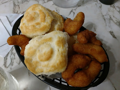 Photo Pam's Farmhouse Restaurant - 17
