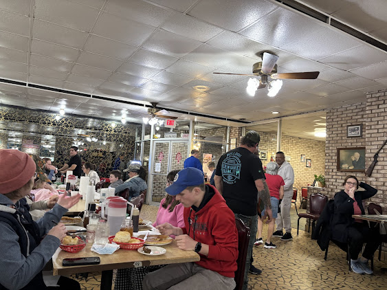 Photo Pam's Farmhouse Restaurant - 2