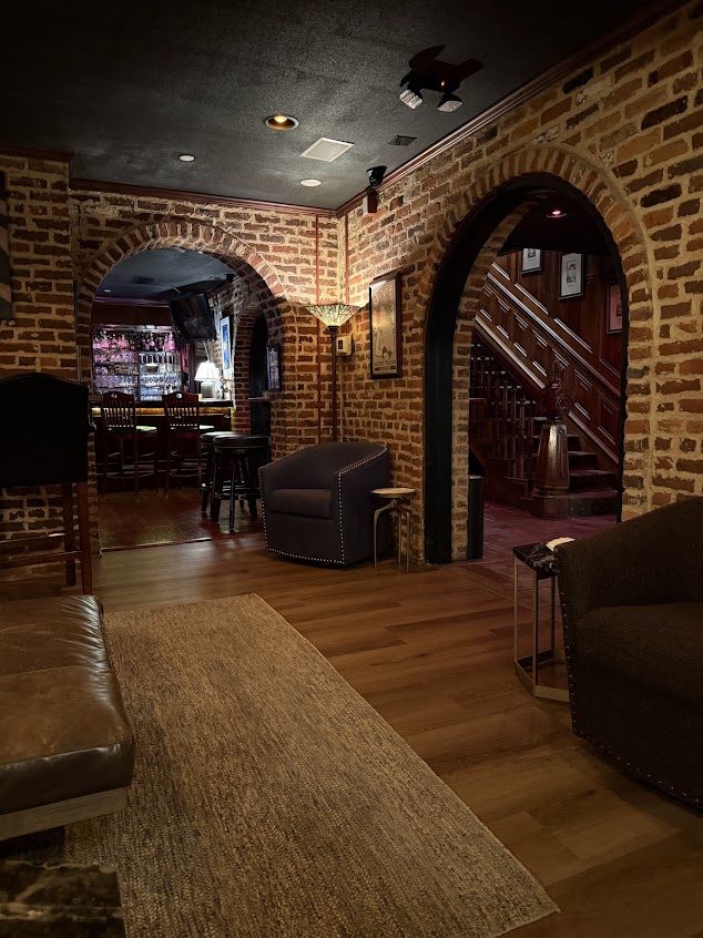 Photo Second Empire Restaurant And Tavern - 11