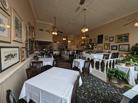 Photo Side Street Restaurant - 0
