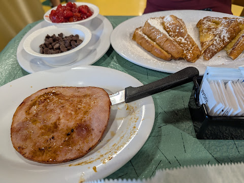 Photo State Farmers Market Restaurant - 8